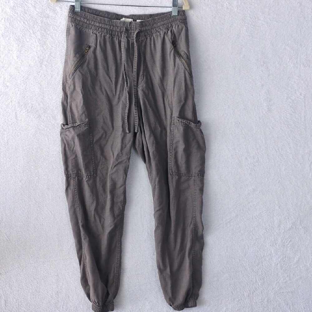 Hollister Women's Gray Ultra High Rise Lightweight Jogger Pants Size M‎